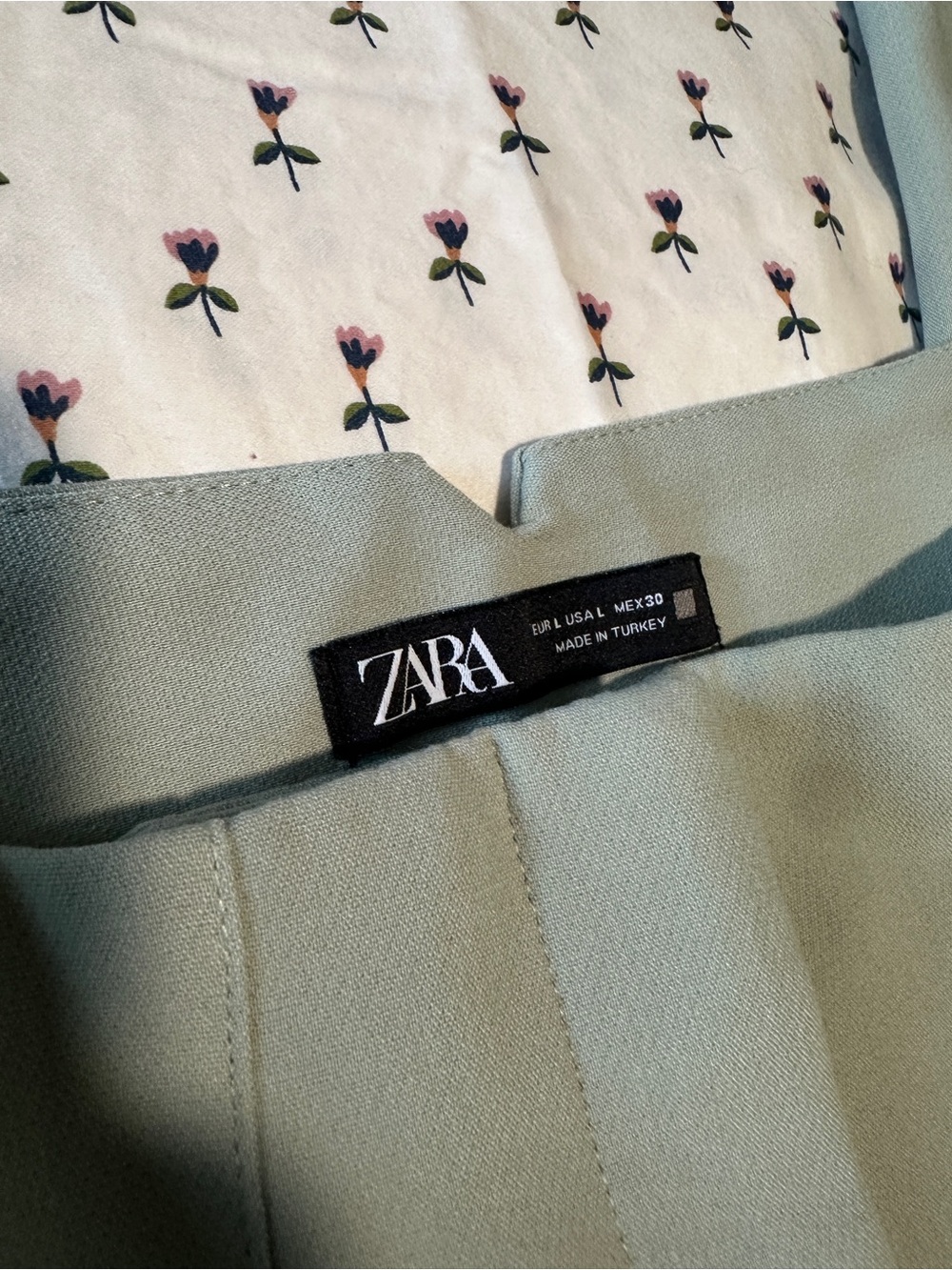 Zara Light Sage Ankle Tailored High-Rise Trousers - Picture 2 of 3